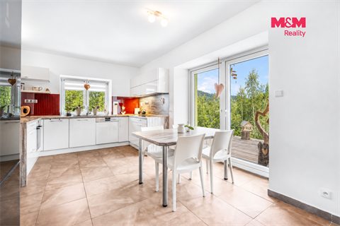 Prodej rodinného domu, 179 m² - 0