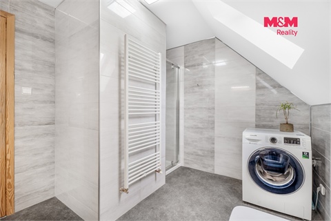 Prodej rodinného domu, 179 m² - 20