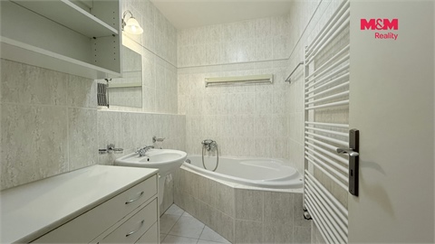 Pronájem bytu 2kk, 65 m² - 4