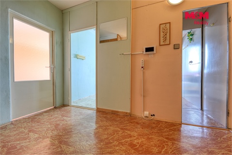 Prodej bytu 1+1, 40 m² - 12