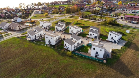 Prodej bytu 2kk, 55 m² - 2