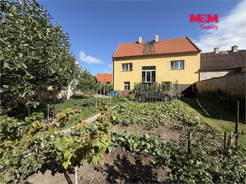 Prodej rodinného domu, 250 m² - 10