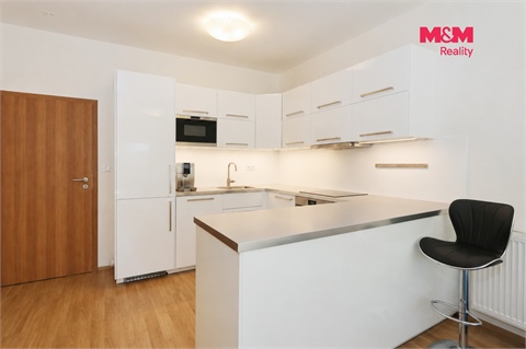 Prodej bytu 2kk, 64 m² - 6