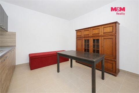Prodej stavebního pozemku, 1 496 m² 8