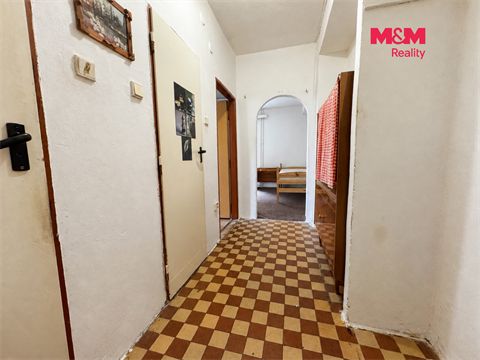 Pronájem bytu 1+1, 33 m² 2