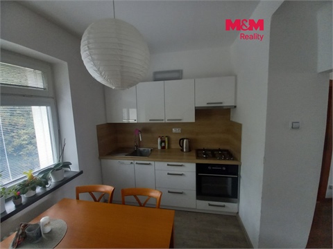 Pronájem bytu 3+1, 73 m² 0
