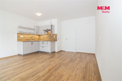 Pronájem bytu 1kk, 27 m² - 2