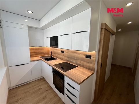 Pronájem bytu 3+1, 67 m² - 0