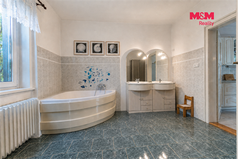 Prodej rodinného domu, 122 m² 8