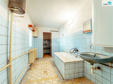 Prodej rodinného domu, 432 m² 12