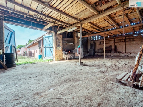 Prodej rodinného domu, 432 m² 18