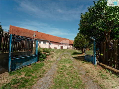 Prodej rodinného domu, 432 m² 24