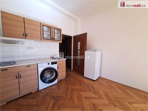 Pronájem bytu 1kk, 26 m² 2