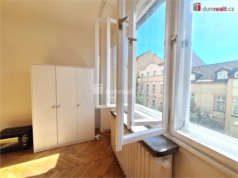 Pronájem bytu 1kk, 26 m² - 2