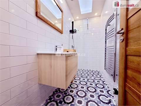 Prodej bytu 3kk, 60 m² - 16