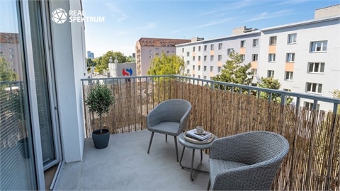 Pronájem bytu 1kk, 38 m² - 0