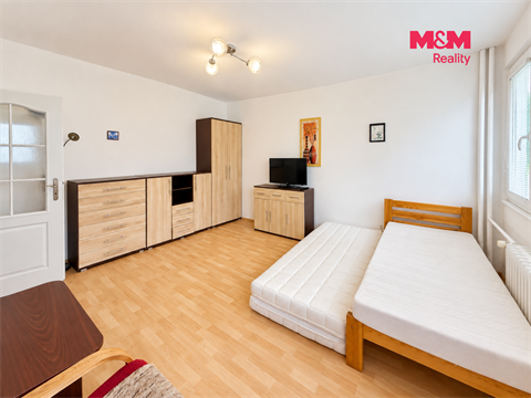 Pronájem bytu 1kk, 27 m² - 0