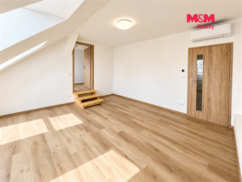 Pronájem bytu 3+1, 84 m² 6
