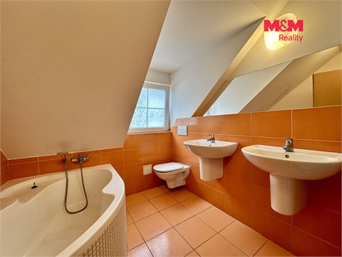 Prodej rodinného domu, 98 m² - 8