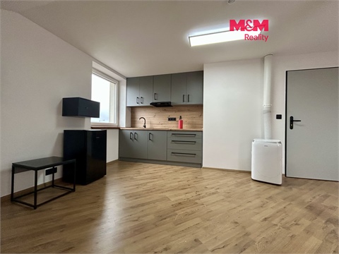 Pronájem bytu 1kk, 24 m² 0