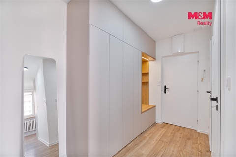 Prodej bytu 2+1, 54 m² - 2