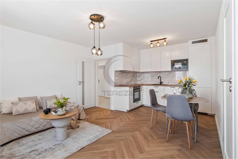 Prodej bytu 3kk, 61 m² - 2