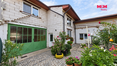 Prodej rodinného domu, 235 m² - 22