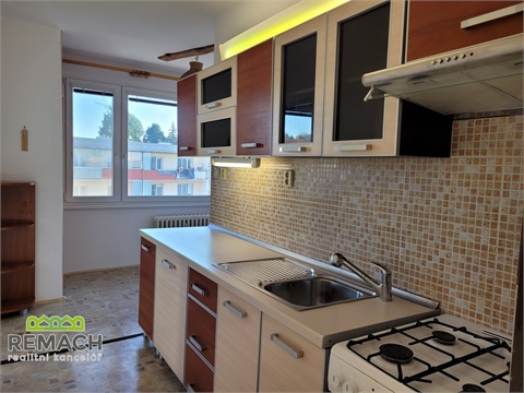 Pronájem bytu 3+1, 70 m² 2