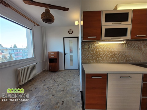 Pronájem bytu 3+1, 70 m² - 0