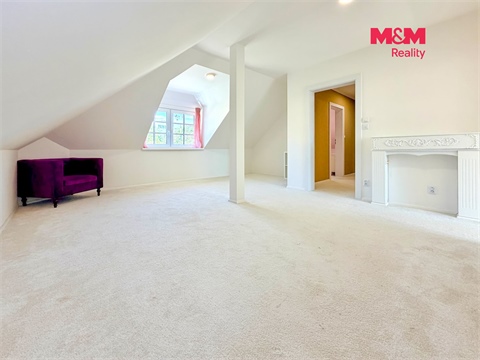 Prodej rodinného domu, 179 m² - 10