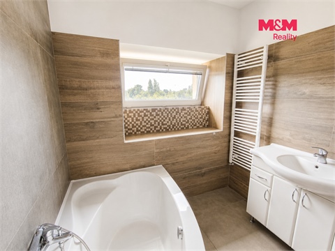 Prodej rodinného domu, 102 m² 16