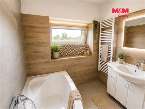 Prodej rodinného domu, 102 m² - 16