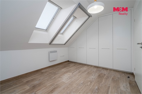 Prodej rodinného domu, 81 m² - 12