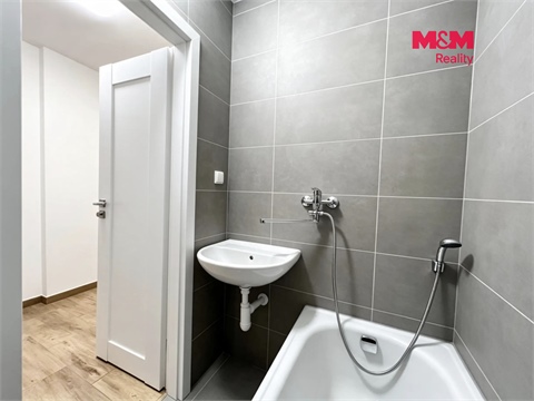 Prodej bytu 3+1, 56 m² 2