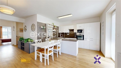Prodej bytu 3kk, 101 m² - 12