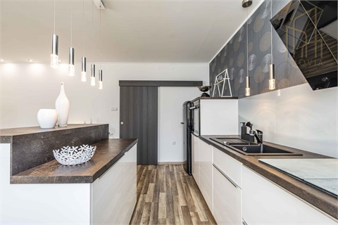 Prodej bytu 2+1, 55 m² 18