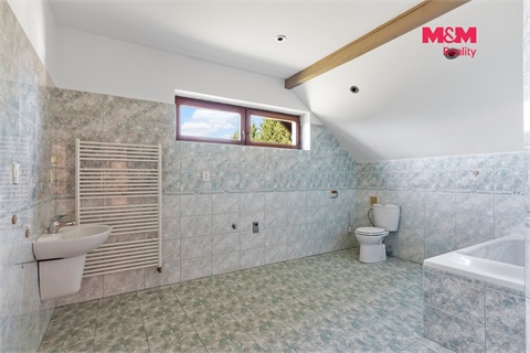 Prodej rodinného domu, 372 m² 22