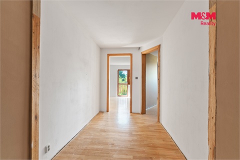 Prodej rodinného domu, 372 m² - 20