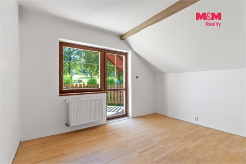Prodej rodinného domu, 372 m² - 28