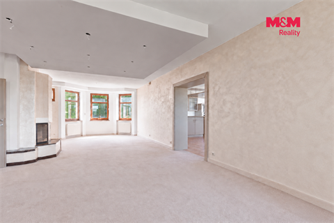 Prodej rodinného domu, 372 m² 10