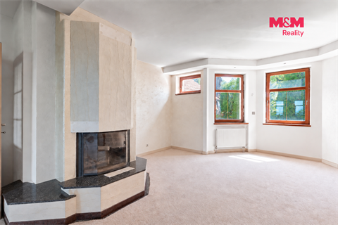 Prodej rodinného domu, 372 m² 12