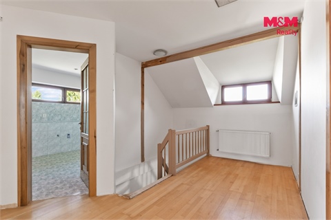 Prodej rodinného domu, 372 m² 20