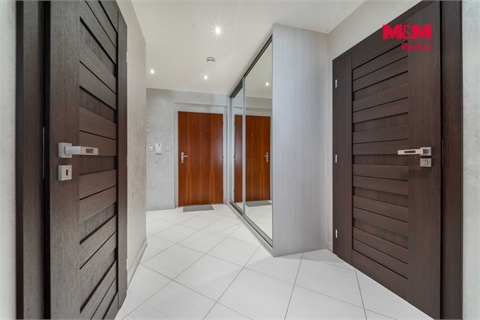 Prodej bytu 3kk, 92 m² 8