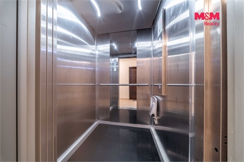 Prodej bytu 3kk, 92 m² - 22
