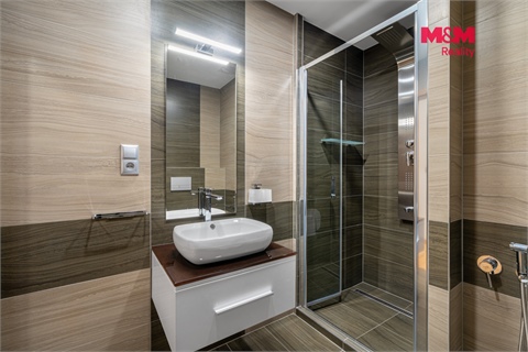 Prodej bytu 2kk, 68 m² - 14