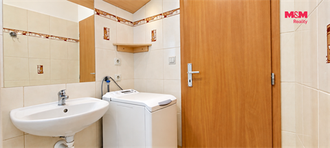 Prodej bytu 1kk, 33 m² 2