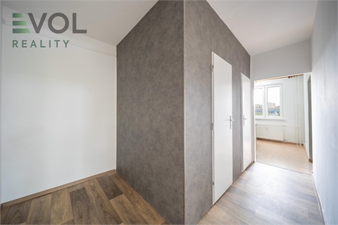 Pronájem bytu 3+1, 61 m² 12