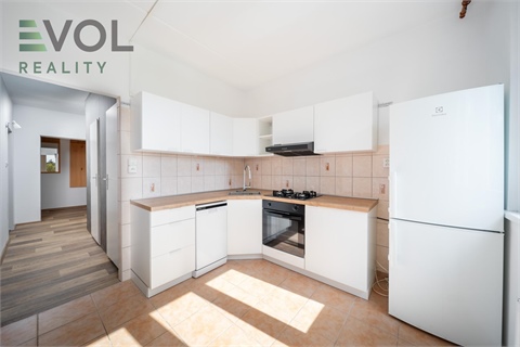 Pronájem bytu 3+1, 61 m² 2