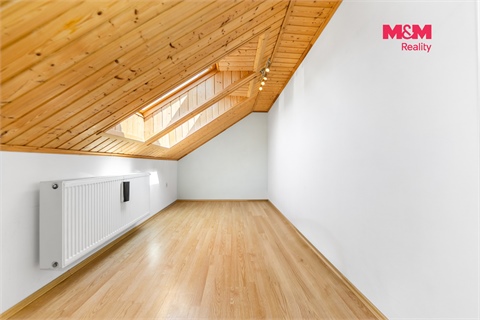 Prodej rodinného domu, 101 m² - 10