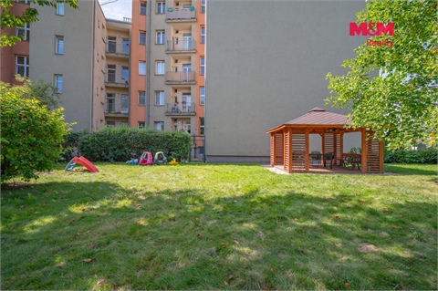Pronájem bytu 3kk, 89 m² - 8